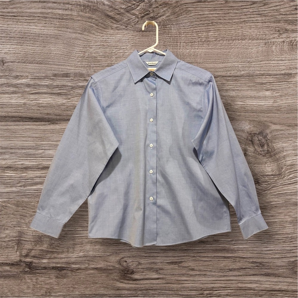 Talbots Button Down Shirt Women's 6P Wrinkle Resist Cotton Soft Chambray Coastal